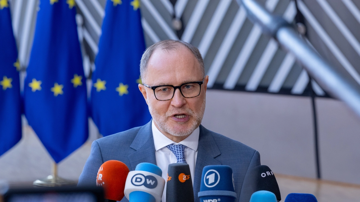 Міністр оборони Латвії подав у відставку після інцидентів з дронами