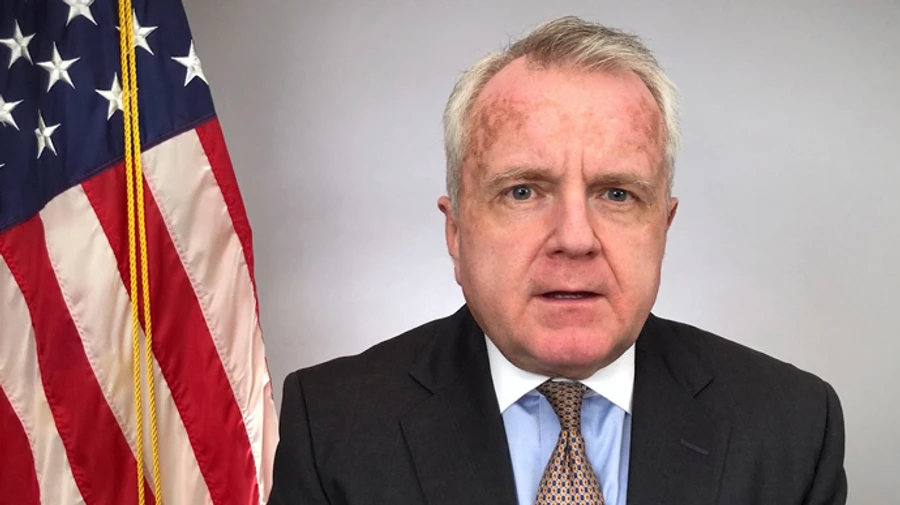 Посол США в РФ улетел в Вашингтон