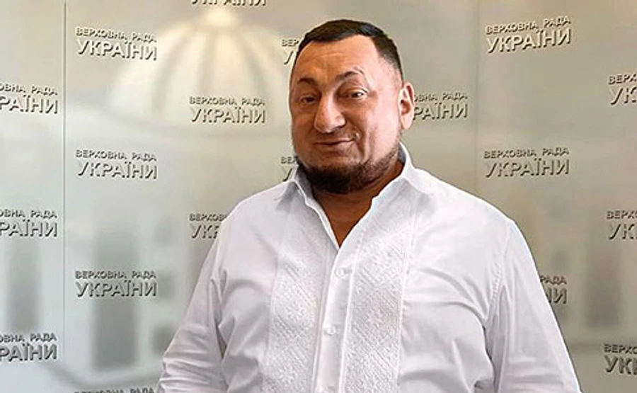 Нардеп Герега написал письма Кличко и депутатам с предложением купить маски в Эпицентре