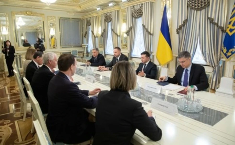 Похвалився досягненнями і подякував за підтримку: Зеленський зустрівся із сенаторами США