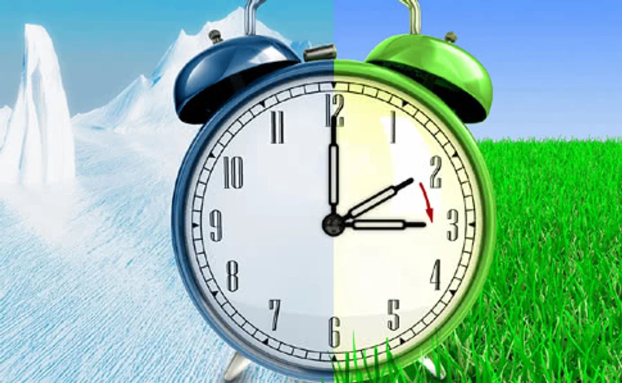 У ніч на неділю Україна перейде на літній час