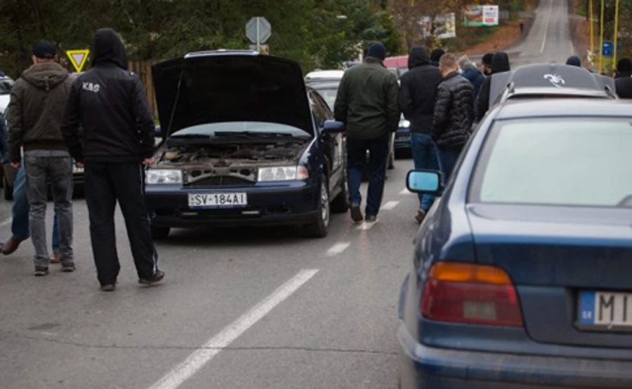 ГПСУ: Переход на границе со Словакией заблокировали владельцы авто