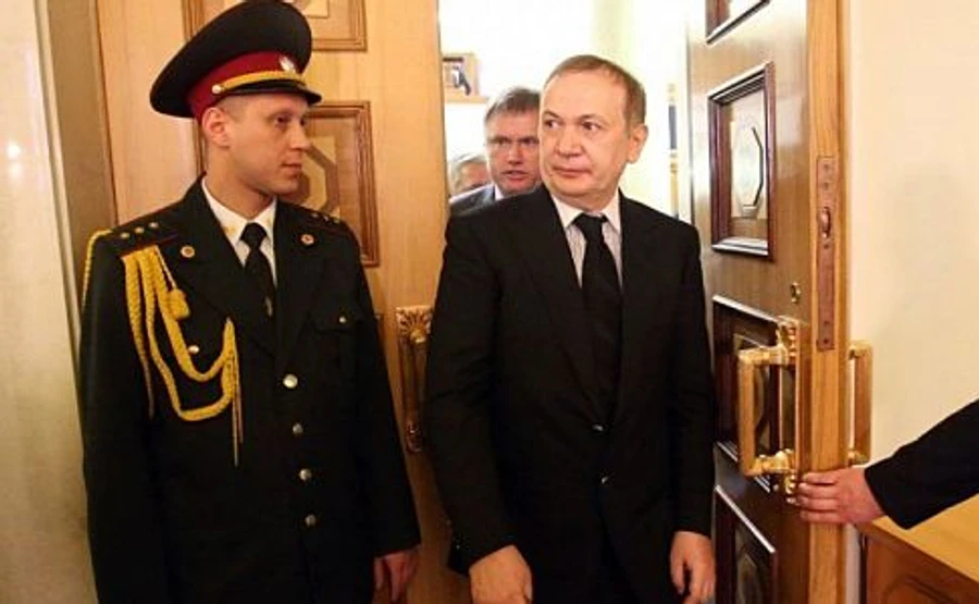 Справу по Іванющенку поновили