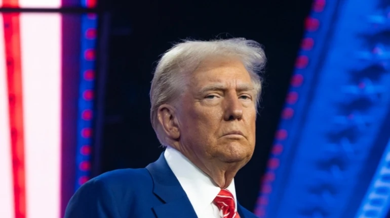 Trump threatens new sanctions against Russia if no deal is reached in 50 days