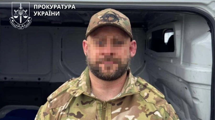 Обіцяв нацгвардійцю нелегальний маршрут до Молдови за 20 тисяч: підозрюють військового ЗСУ