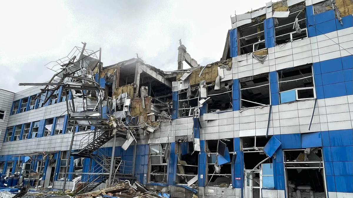Russian missile destroys textile factory in Kyiv