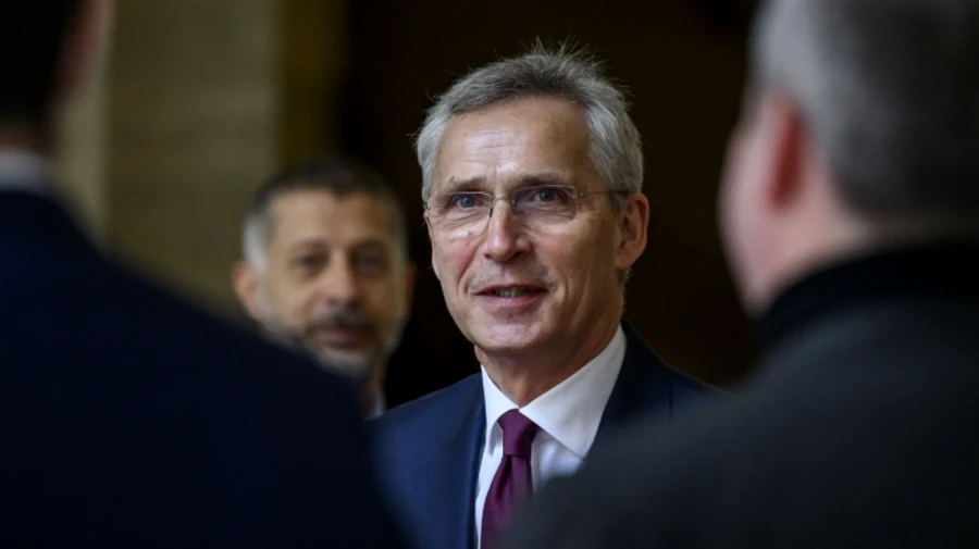 Stoltenberg believes Ukraine can be accepted into NATO with occupied territories