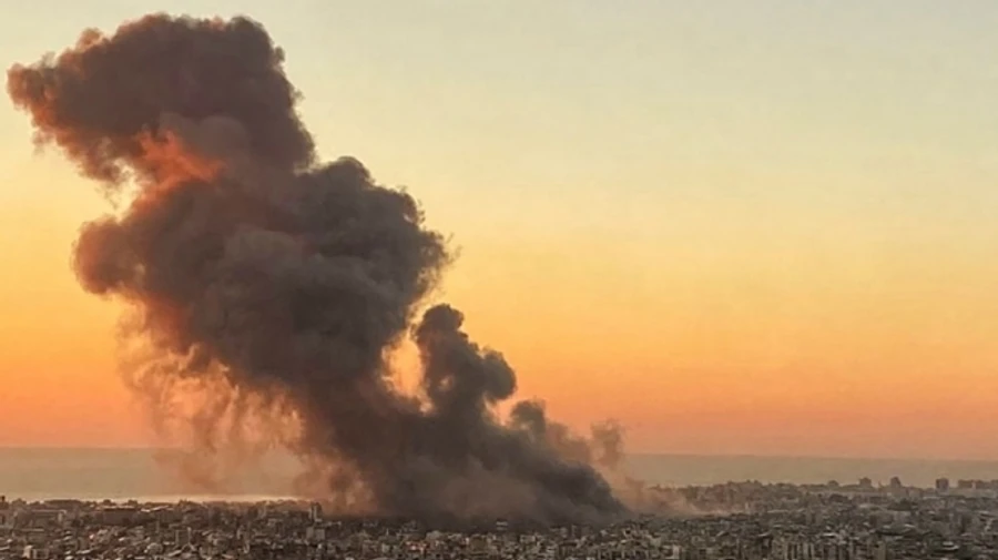 ЦАХАЛ заявил, что наносит удары по объектам Хезболлы в Бейруте