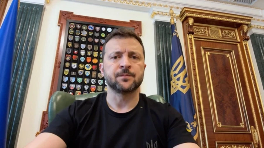 Зеленський на Ставці заслухав Сирського: зміцнюємо напрямки, від Харківщини до півдня