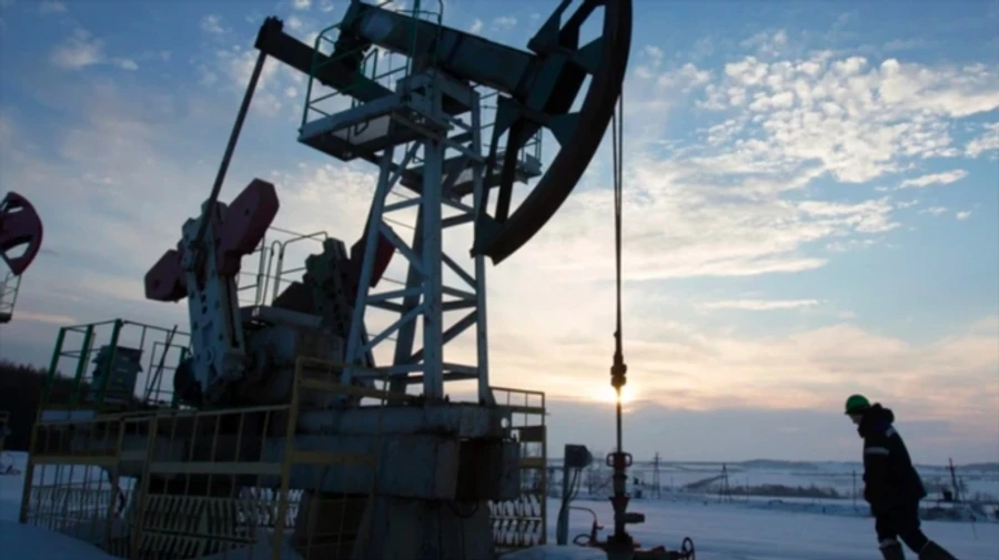 Ukraine urges G7 to slash Russian oil price cap to US$30 per barrel