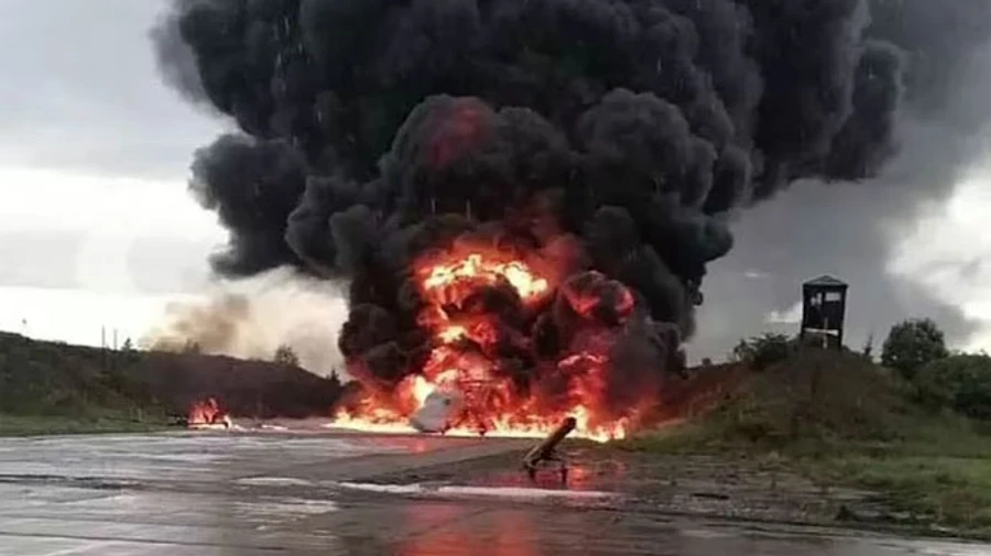 Безпілотники по російських аеродромах майже точно запускають з Росії − розвідка Британії  