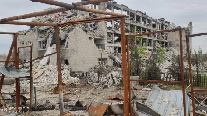 Sievierodonetsk withstands eight artillery attacks by Russians in 24 hours - Head of Regional Military Administration