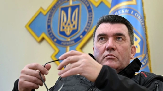 Закриту нараду в Раді перенесли на 14 лютого, головуватиме Данілов
