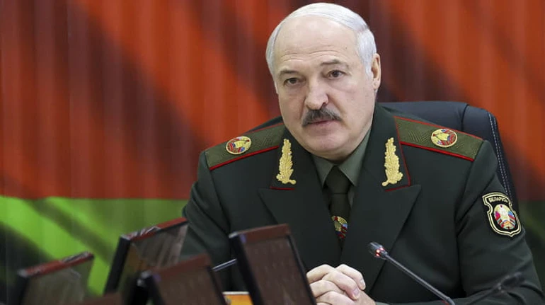 Назад до СРСР: як Білорусь стає полігоном для нових провокацій проти Заходу