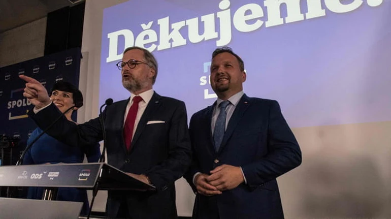 Двойной удар по Земану: какие последствия для Украины будет иметь смена власти в Чехии