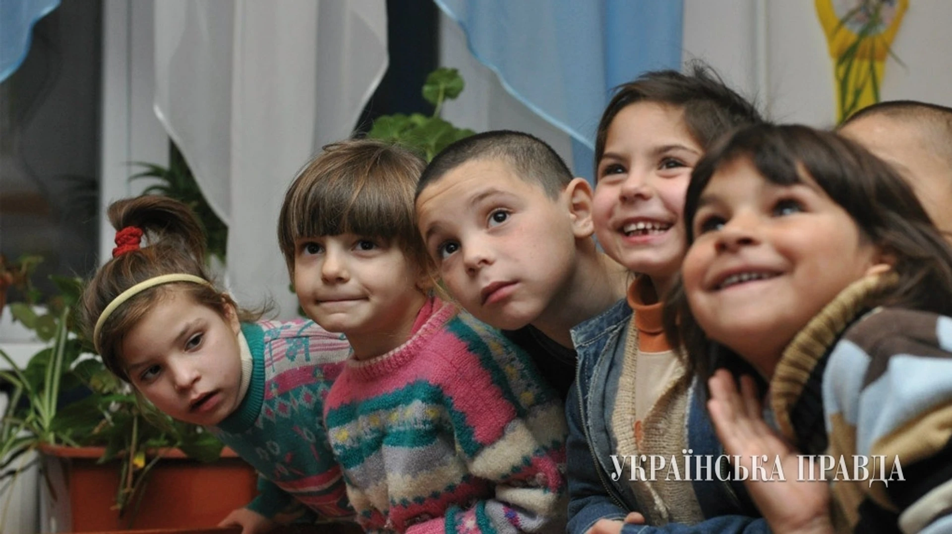 Краще дайте вудку та навчіть ловити рибу: як без шкоди допомогти інтернатам