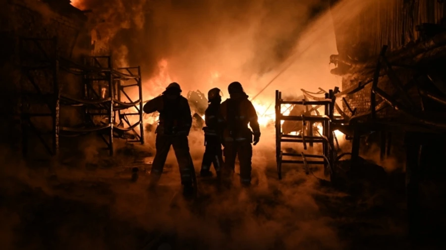 Российские войска обстреляли Запорожье: пострадала женщина, возник пожар – Федоров