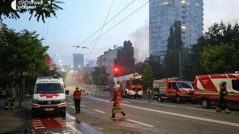 Large-scale Russian attack on Kyiv: 2 killed and 16 injured – video