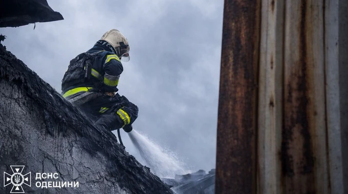 В Одесской области российский БпЛА попал в дом, также поврежден энергообъект