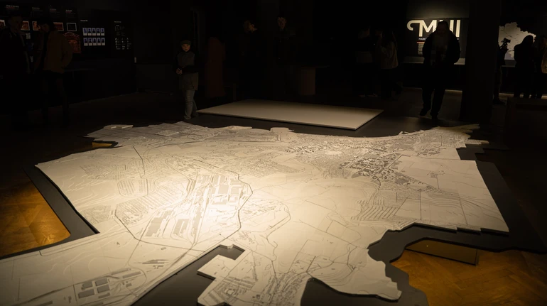 Маріуполь у Львові: у Пороховій вежі представили макет довоєнного міста