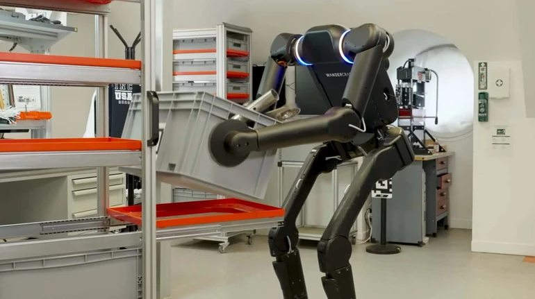 Renault впроваджує сотні гуманоїдніх роботів на заводи з виробництва електромобілів