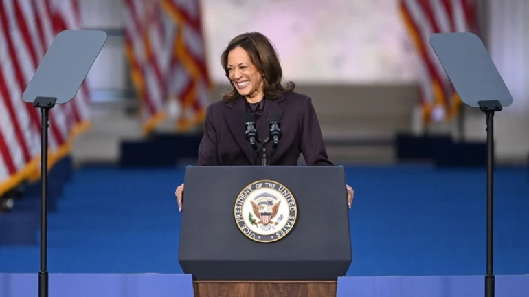 Хотя я признаю поражение в этих выборах, я не отказываюсь от борьбы - Харрис обратилась к избирателям