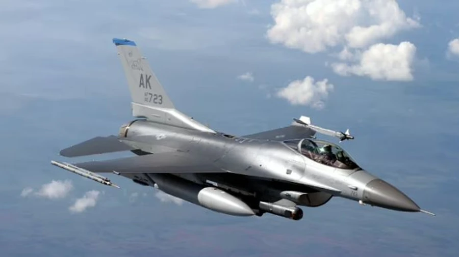 В Раде считают, что первые F-16 могут появиться в Украине в конце весны