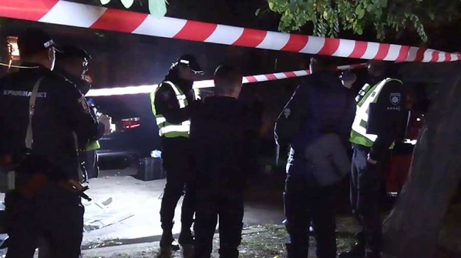 Киянин ударив дев'ятикласника ножем у груди: підліток помер