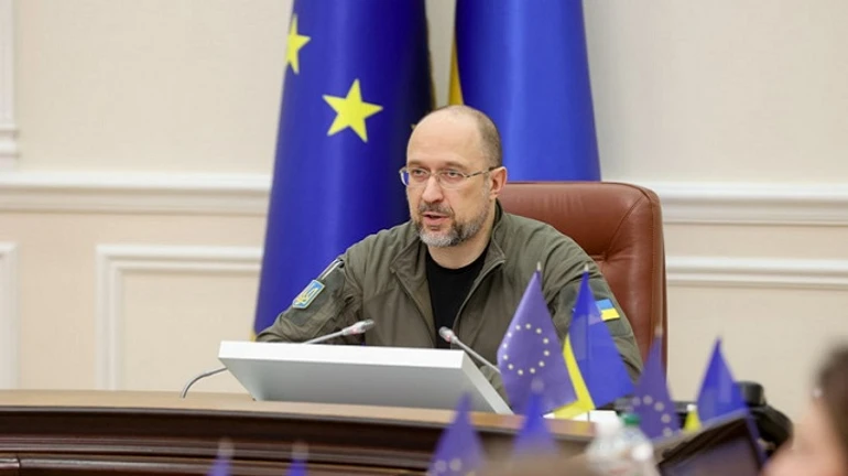 Кабмин направил конфискованные у РФ 17 млрд на восстановление домов украинцев