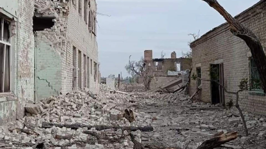 Russians attacked Severodonetsk 11 times with artillery, Azot chemical plant set alight