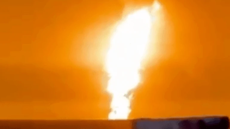 ЗМІ: У Каспійському морі біля Азербайджану стався вибух на родовищі, у Баку розслідують