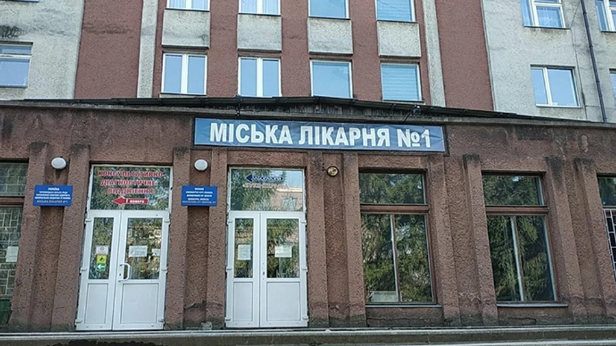 В Черновцах произошел пожар в COVID-больнице, есть погибший