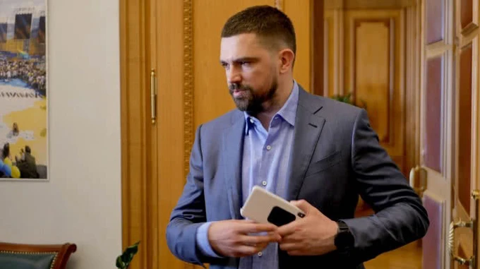 Мэр Черкасс уверен, что ему угрожал заместитель Ермака