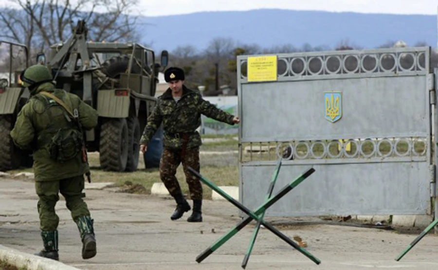 С начала АТО в судах - 56 обвинений в госизмене, 4266 военных - в розыске