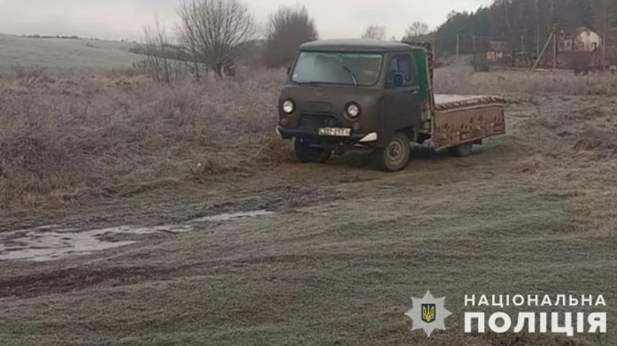 На Тернопольщине подростки похитили катафалк с территории церкви