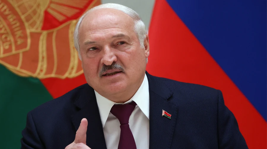 Лукашенко вслед за Путиным угрожает Армении тем, что произошло в Украине
