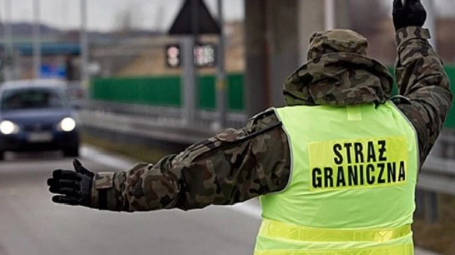 Схема виїзду чоловіків за кордон під виглядом священників діяла на Львівщині