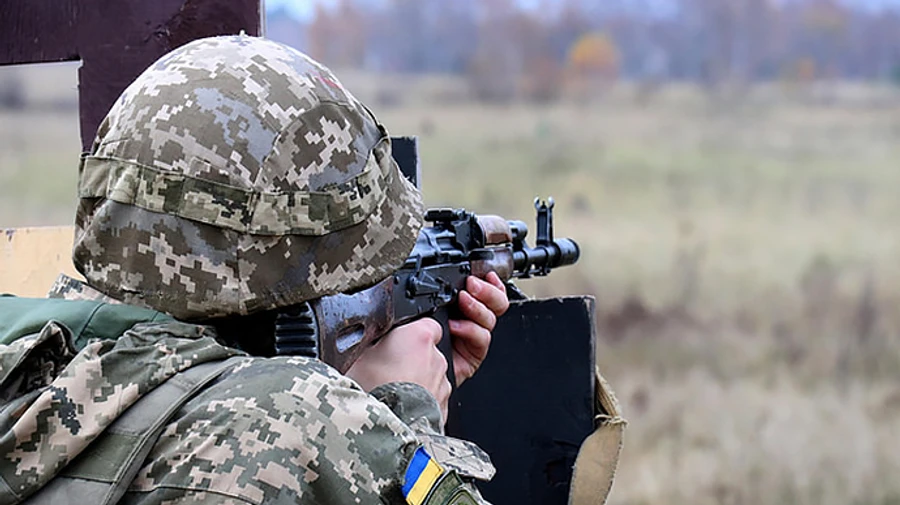 ООС: обстріли біля Луганського, Водяного і Золотого-4, двоє поранених