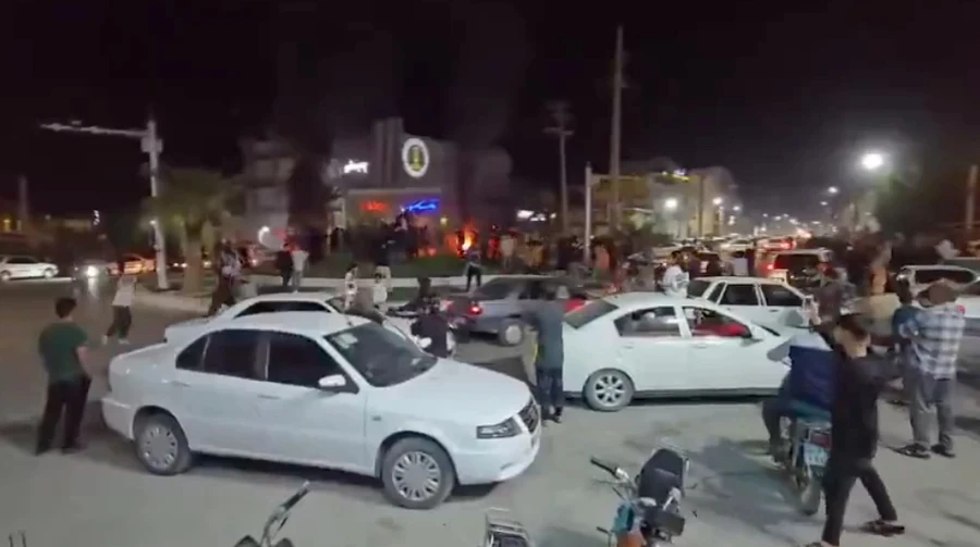 Трамп призвал иранцев подождать с протестами