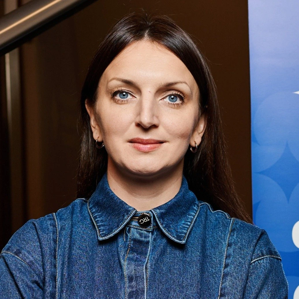 Анна Острікова