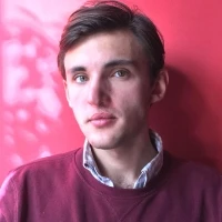 Влад Головко