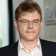 Чи варто зараз будувати заводи