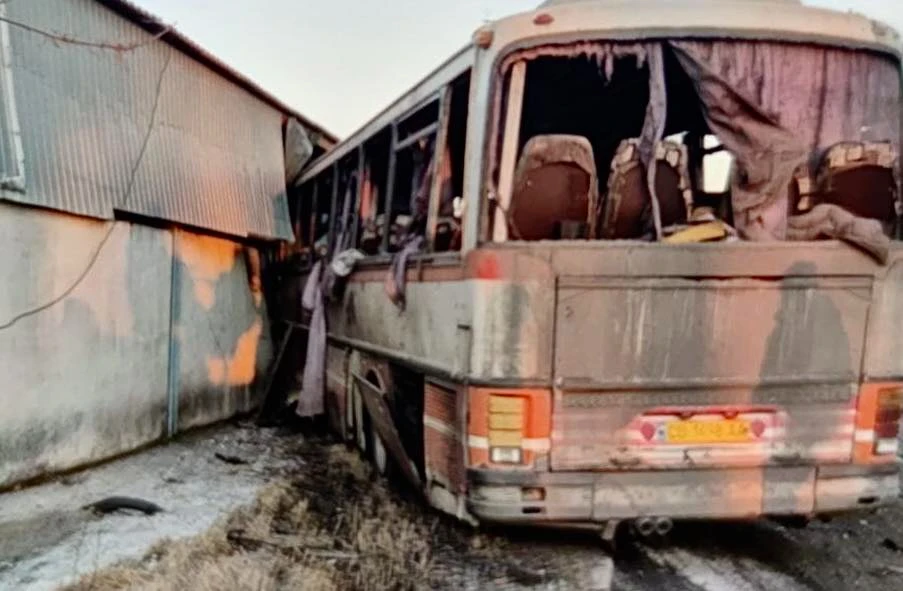 attacked bus, photo: Mykhailo Volynets on Facebook