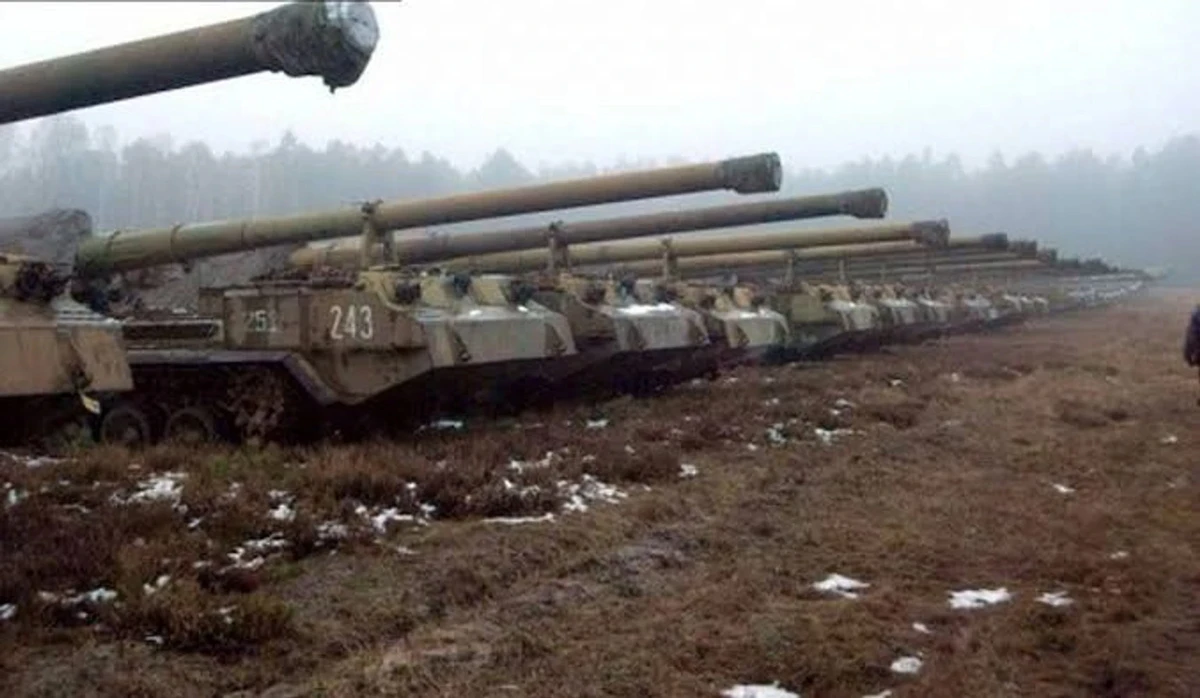 2S7 Pion at the storage base in Rivne Oblast