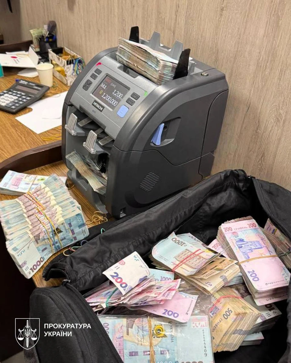 https://uimg.pravda.com.ua/buckets/upstatic/system/MediaPhoto/photo/1/0/918316/10e994cfc391328d957f10d2a1abecd11789913851.jpg?w=1200&q=90&f=webp
