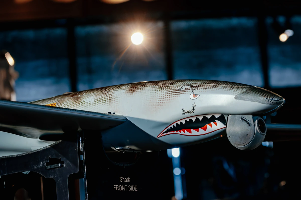 Um UAV Shark com 300 horas de voo