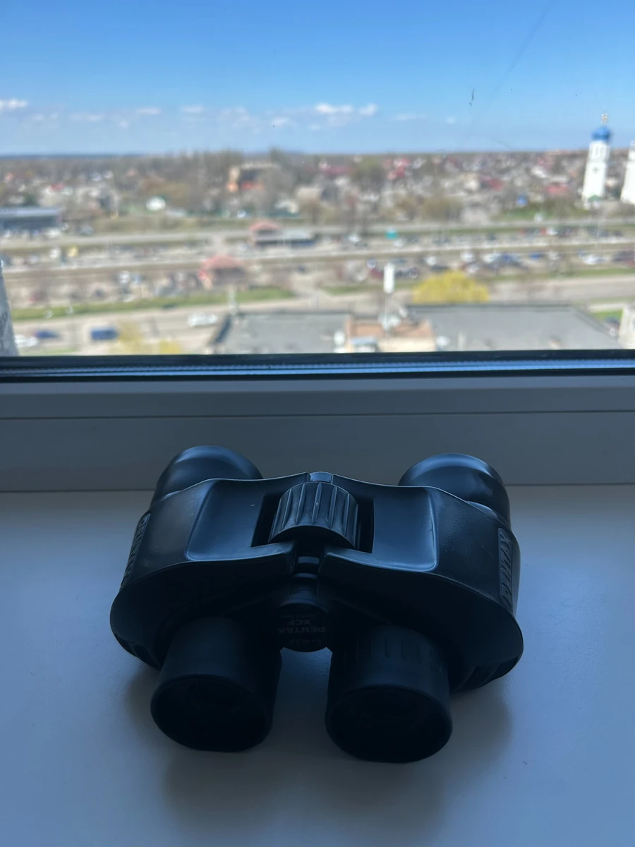 Швейная машинка-переселенка из Припяти и бинокль, который приближает живописную Троещину