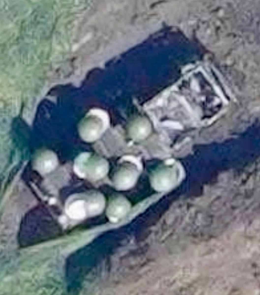 An electronic warfare system captured on camera by a Ukrainian UAV