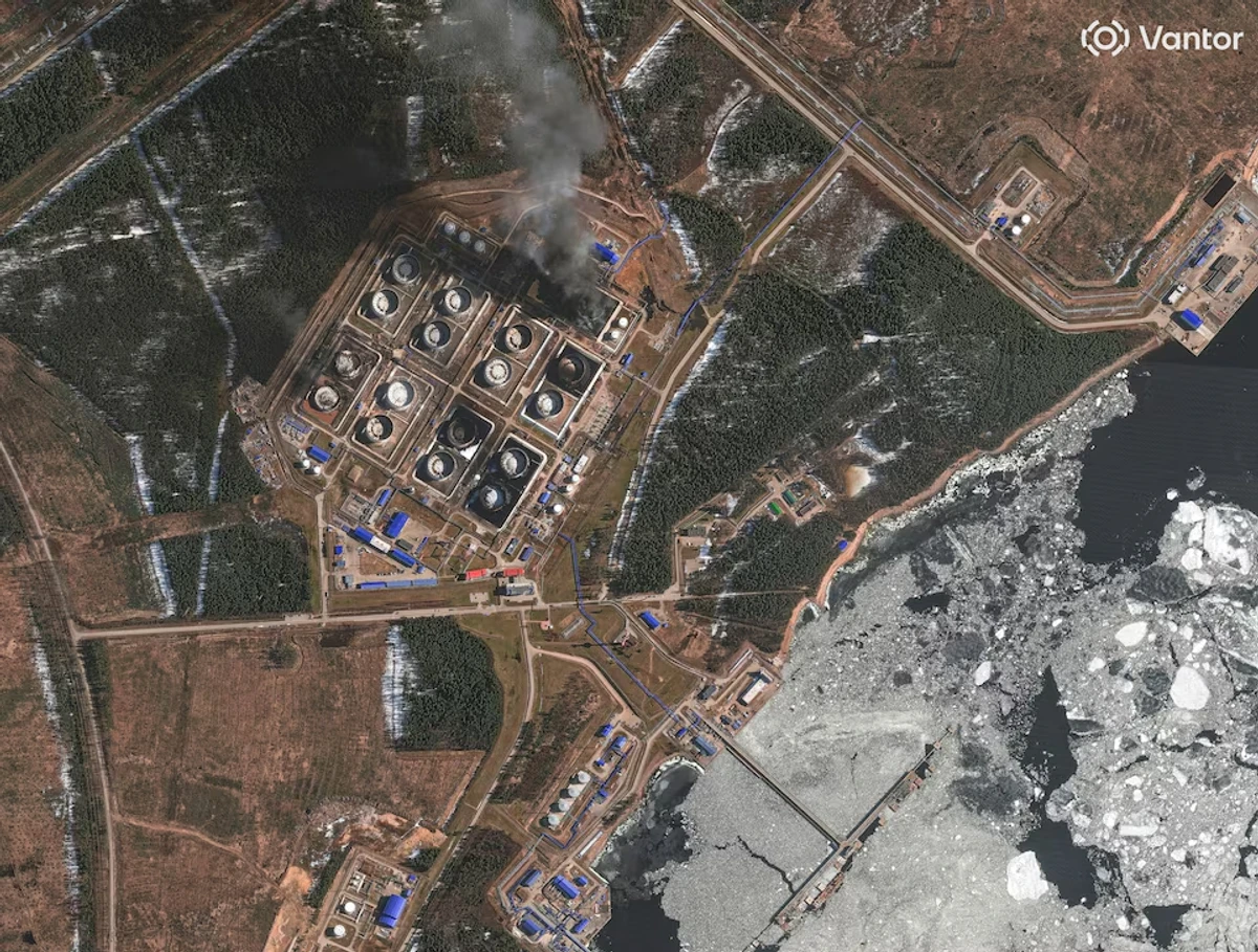 Satellite image of the port of Primorsk following Ukrainian strikes. Leningrad Oblast, Russia. 29 March 2026. Photo: Reuters, Vantor