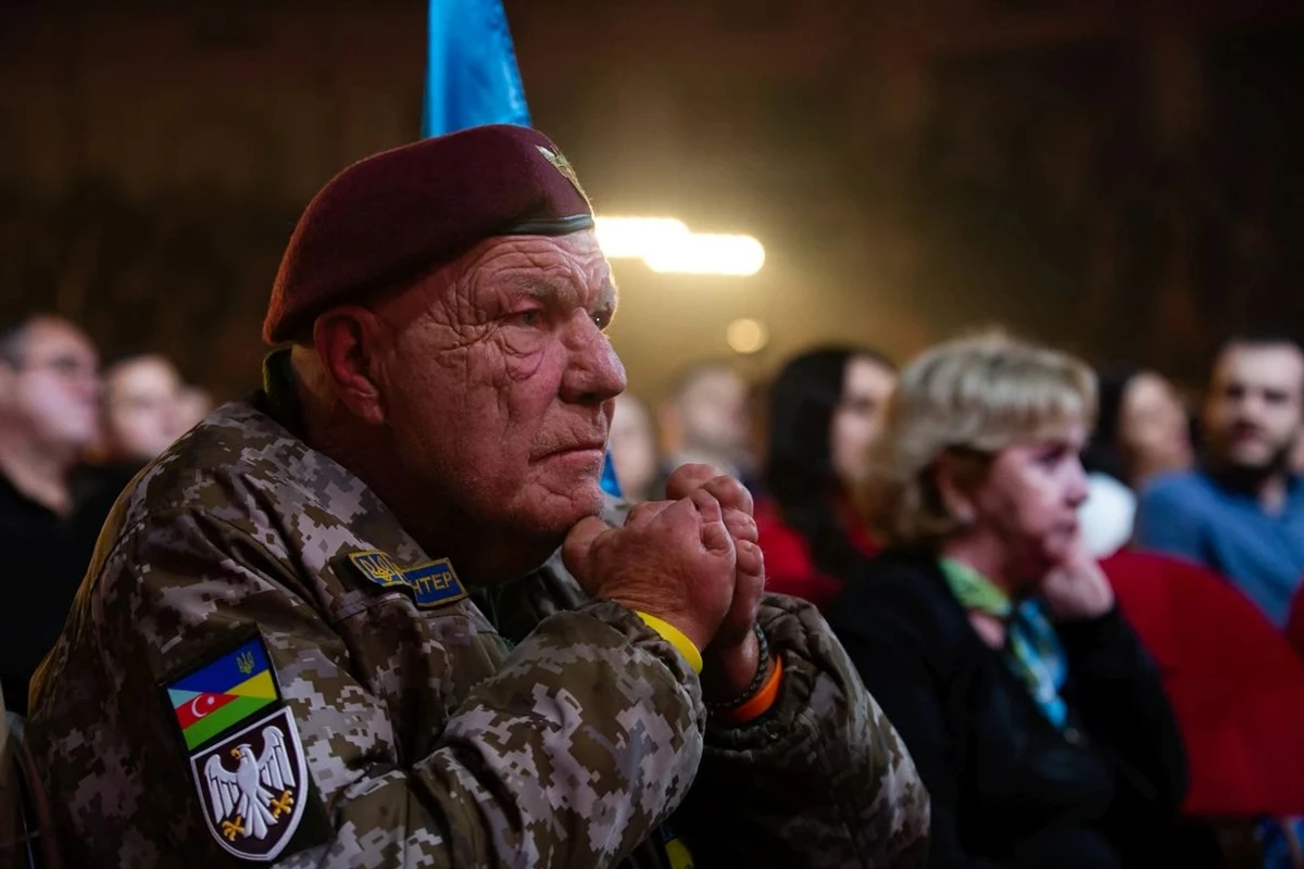 Hryhorii Yanchenko, a pensioner and volunteer from Kherson